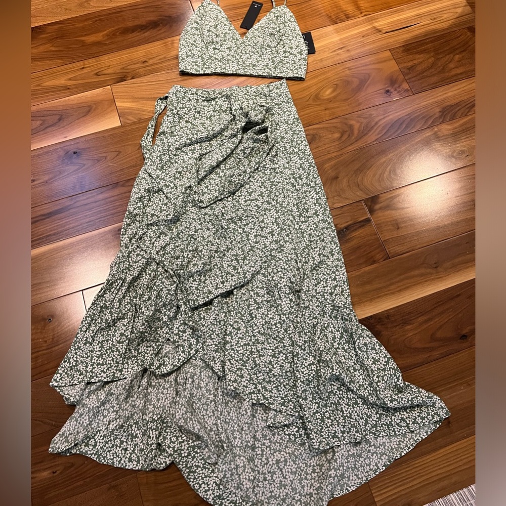 Brand new 2 piece midi dress